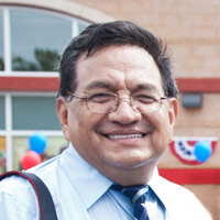 Roberto J.  Bustamante